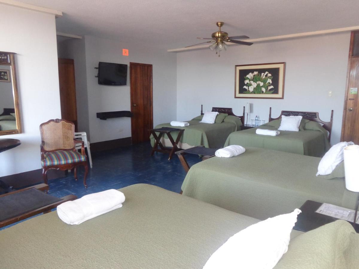 רטאלולאו Hotel Dona Carmen מראה חיצוני תמונה